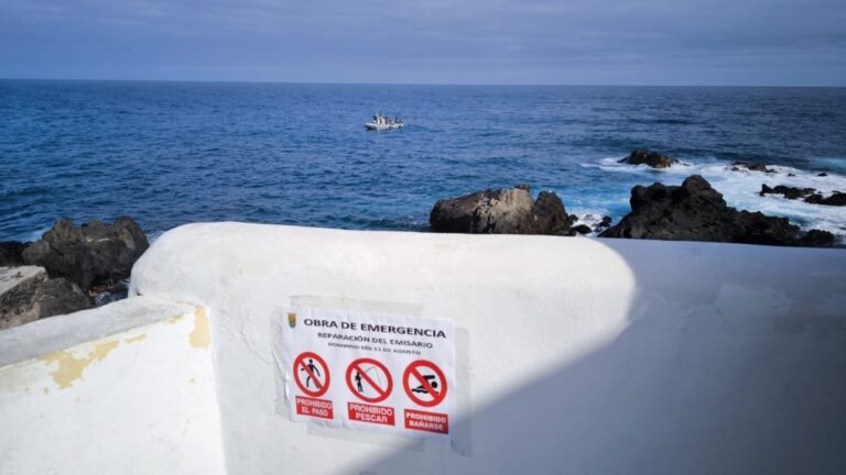 Comienzan los trabajos de reparación del emisario de Punta Brava, Tenerife