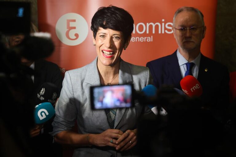 A la espera de la reunión para desbloquear la reforma de la ley de extranjería