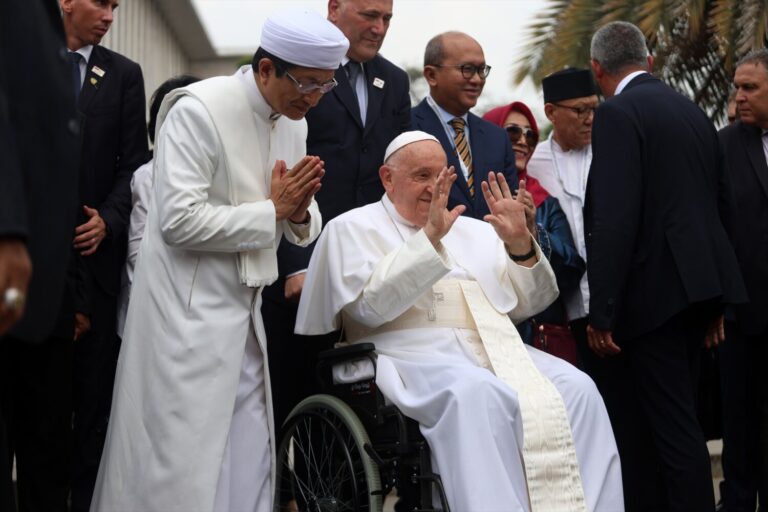 Detenidas siete personas en Indonesia por “amenazas terroristas” contra el papa