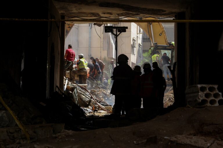 Elevan a 50 los muertos por el bombardeo sobre Beirut