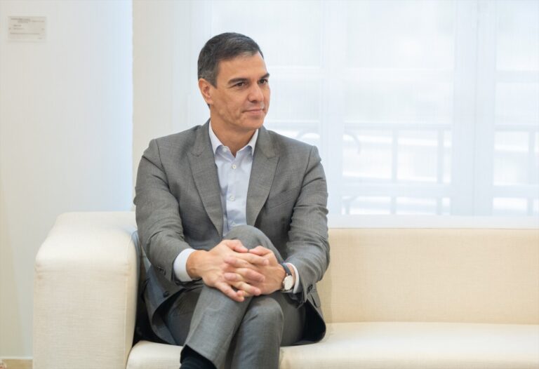 Edmundo González agradece el apoyo del Congreso español tras su reunión con Sánchez