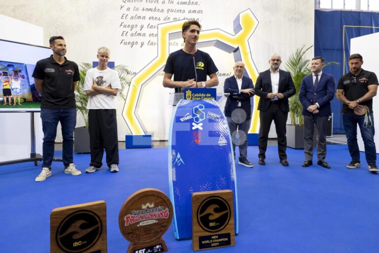 Armide Soliveres, el primer canario en ganar el mundial de bodyboard
