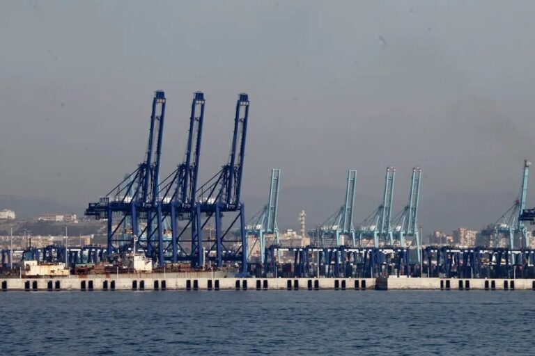 El consumo de los hogares tira de la economía española, que crece un 0,8 % en el tercer trimestre