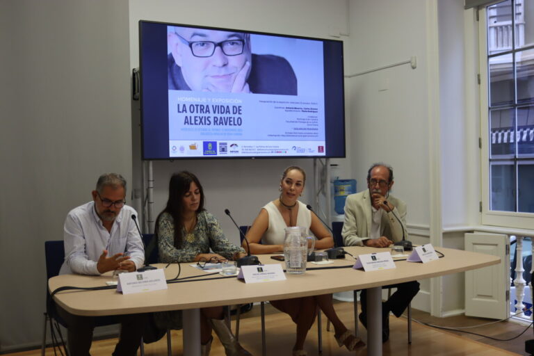 “La otra vida de Alexis Ravelo” en el Cuasquías de Las Palmas de Gran Canaria