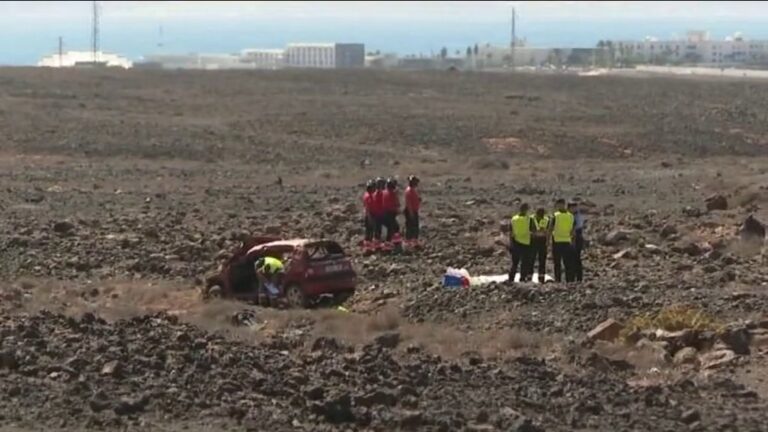 Fallece una mujer en un accidente de coche en la carretera que une Playa Blanca con Femés, en Lanzarote