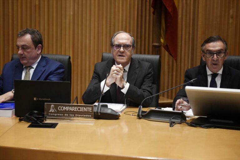 “Lo necesitan, no pueden esperar”, el Defensor del Pueblo reclama medidas para las víctimas de los abusos sexuales en la Iglesia católica