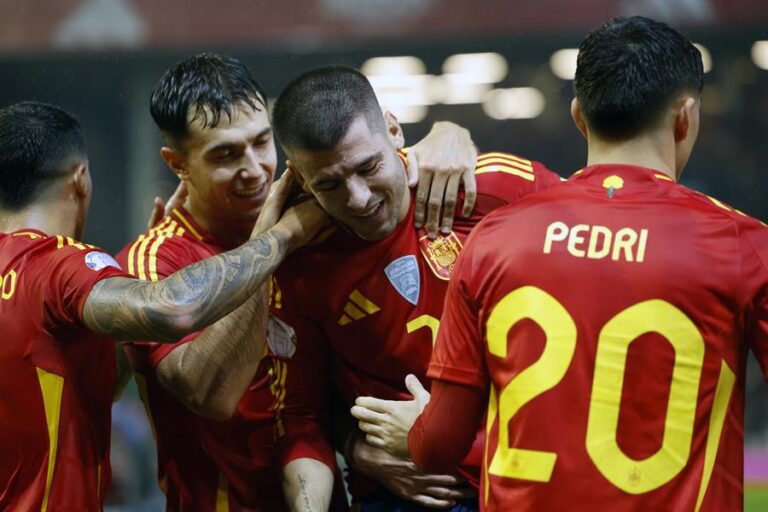 3 – 0 | España exhibe buen fútbol ante Serbia