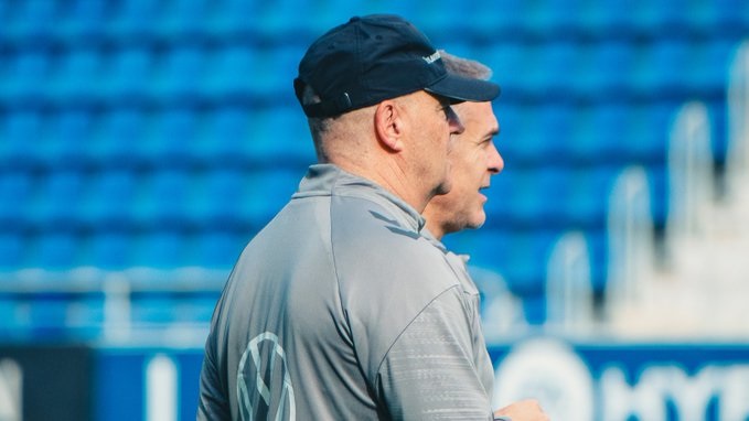 Pepe Mel asegura que la plantilla “no baja los brazos” para lograr la permanencia