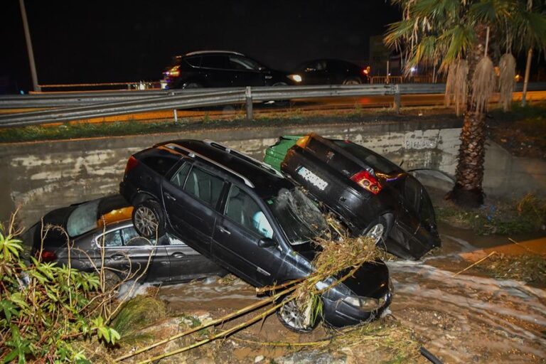 La AEMET activa el aviso rojo en Málaga a partir de las 10 de la mañana de este miércoles