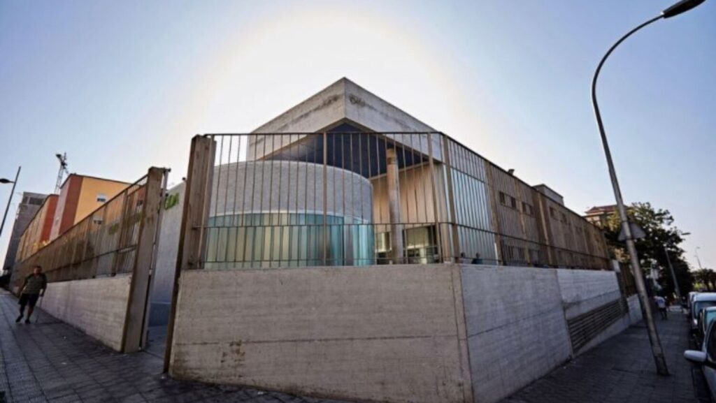 Exterior del Centro Municipal de Acogida de Santa Cruz de Tenerife