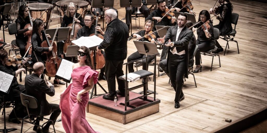 Fin de Año “a la vienesa” en el Auditorio Alfredo Kraus. ‘El murciélago’ la famosa y divertida opereta de Strauss/ Auditorio Alfredo Kraus