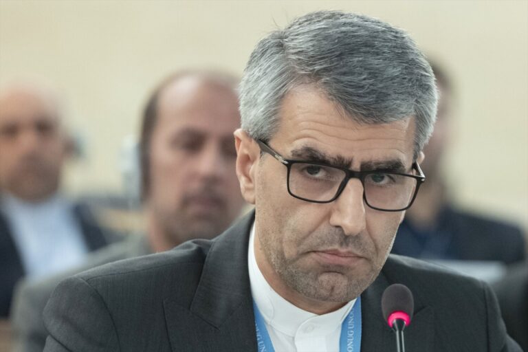 Irán reanudará conversaciones con Francia, Reino Unido y Alemania sobre su programa nuclear