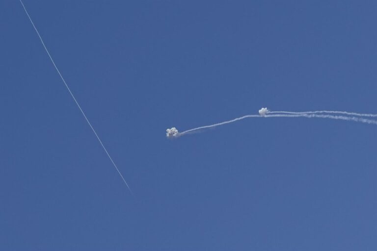 Israel intercepta dos misiles lanzados desde Gaza contra Jerusalén