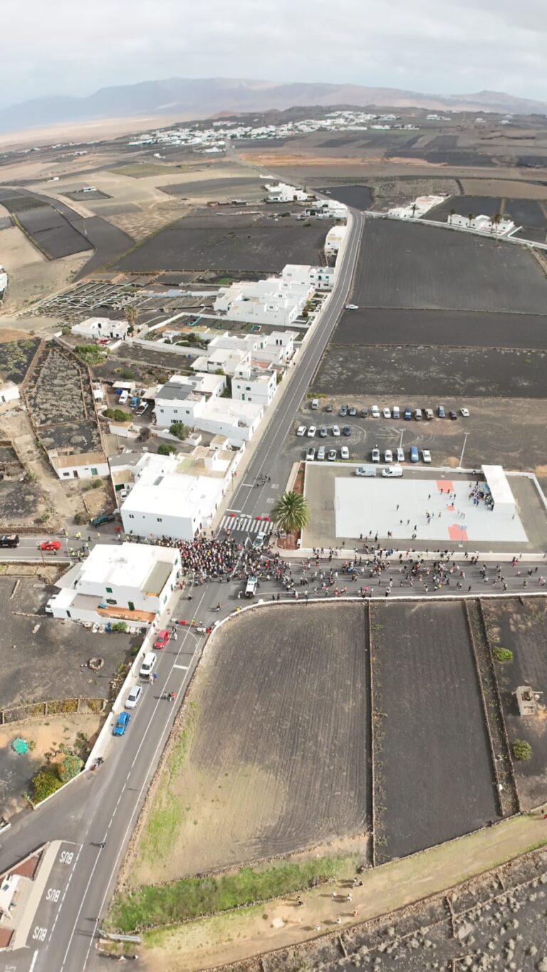 La Virgen de Los Dolores regresa a la ermita de Mancha Blanca