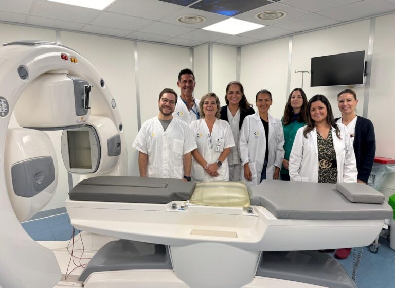 Nueva técnica para atacar el cáncer de recto desarrollada en el Hospital Doctor Negrín Nueva técnica para atacar el cáncer de recto desarrollada en el Hospital Doctor Negrín