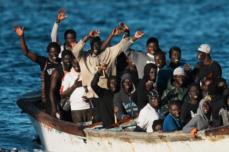 Clavijo reúne este lunes al Pacto Migratorio de Canarias