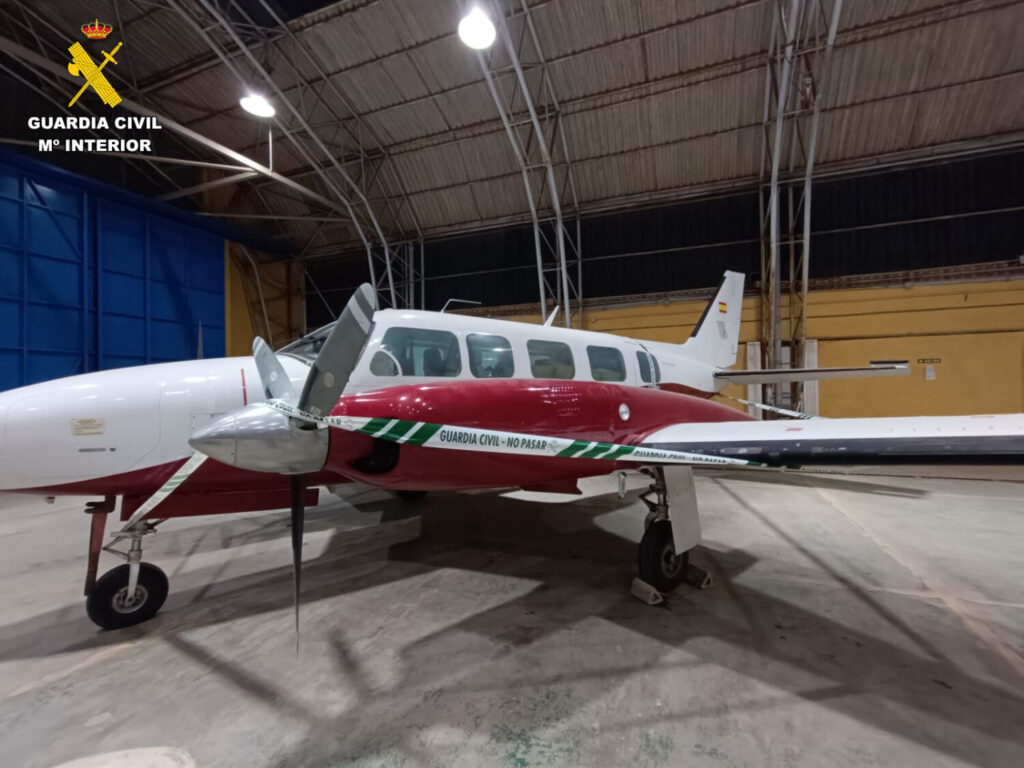 Aeronave precintada en el aeropuerto de Gran Canaria / Guardia Civil 