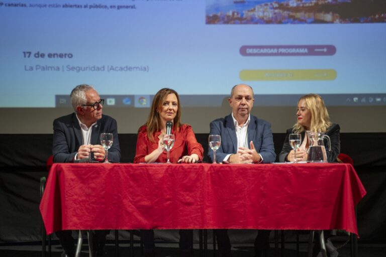 Presentan en La Palma las bases de la nueva estrategia formativa de la Policía Canaria 
