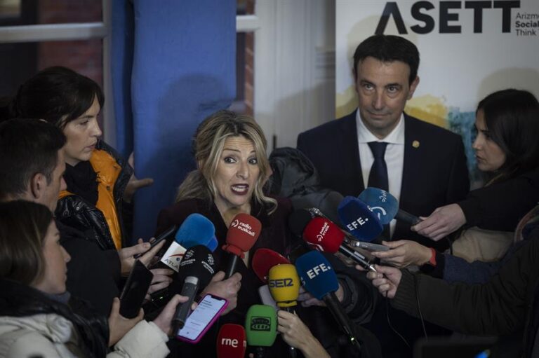 Yolanda Díaz asegura que la jornada laboral se tramitará «con carácter inmediato»