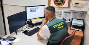 La Guardia Civil detiene en Agüimes a un hombre como presunto autor del hurto de varias joyas en la casa de unos amigos