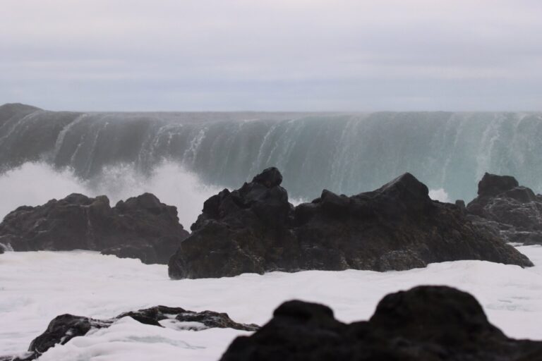 Precaución en la costa ante el aumento del oleaje