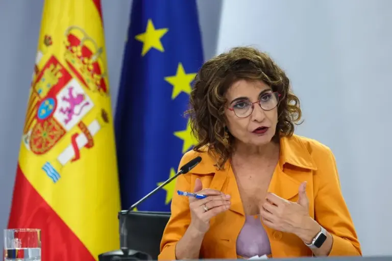 El Estado condonará 3.259 millones de deuda a Canarias