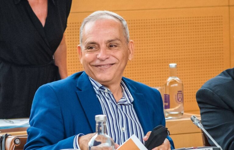 El Cabildo aporta 70.000 euros al Centro Asociado de la UNED en Tenerife