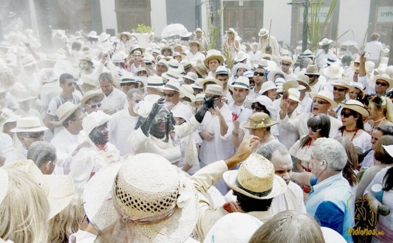 La Radio Canaria celebra el carnaval de las islas orientales y Los Indianos