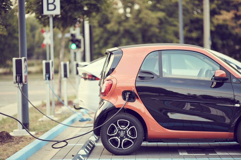 ‘RUTA 2035’ aborda esta semana la descarbonización en el sector de los coches de alquiler
