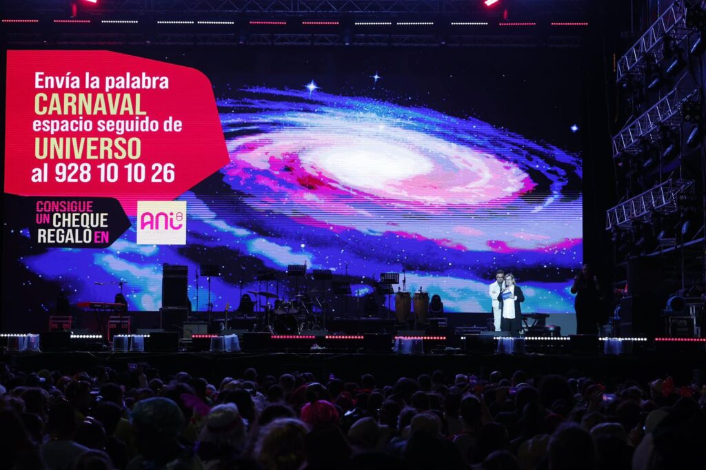 En la imagen, la presentación de las alegoría el Universo, propuesta para el Carnaval de Las Palmas de Gran Canaria 2026. Fotografía: Ayuntamiento de Las Palmas de Gran Canaria