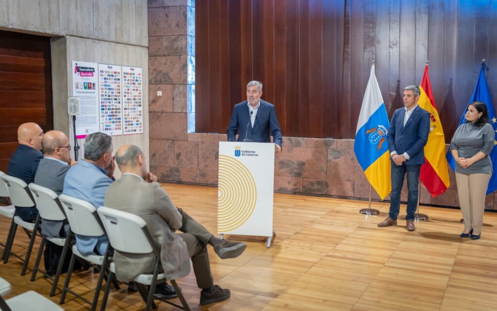 Canarias presenta el proyecto 'Dinamiza Rural'.