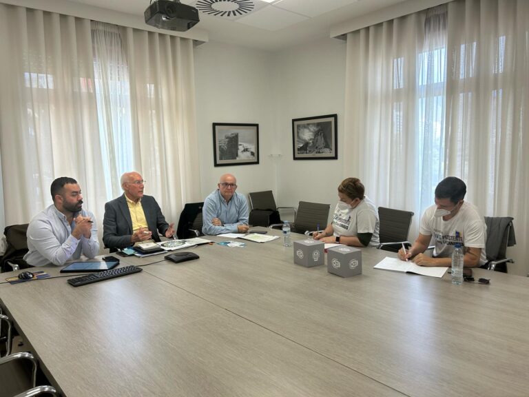 Tenerife reafirma su compromiso en el Día Mundial del COVID Persistente