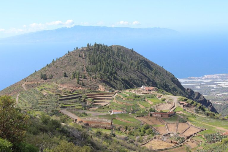 ‘De campo y mar’ defiende el valor etnográfico y patrimonial del Caserío de Las Fuentes