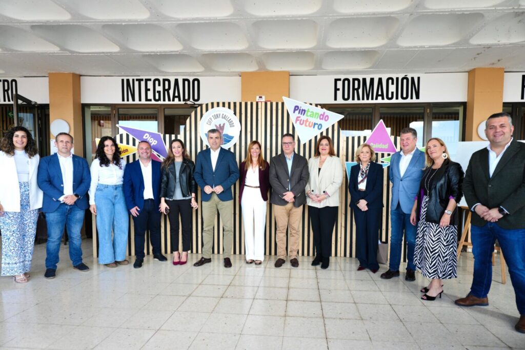 III Encuentro de Formación Profesional de Canarias en Gran Canaria. III Encuentro de Formación Profesional de Canarias del CIFP Tony Gallardo/ Consejería de Educación del Gobierno de Canarias.