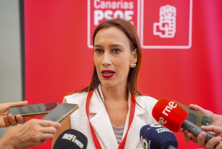 Fierro descarta «conflicto» alguno para hacer efectivo el abono del descuento de residentes a Canarias