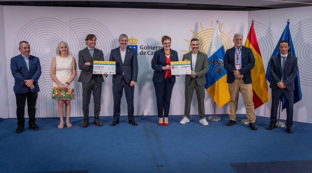 La campaña de movilidad juvenil permite viajar con un 10% adicional a 4.000 jóvenes. Pacto de Movilidad Juvenil/ Gobierno de Canarias.