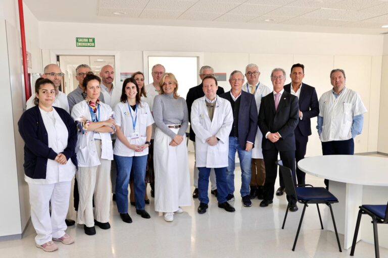 Sanidad inaugura un nuevo Hospital de Día en el Negrín para personas con TCA