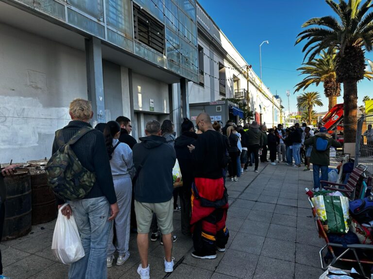 Colas para las entradas de la Gala Drag Queen de Las Palmas de Gran Canaria