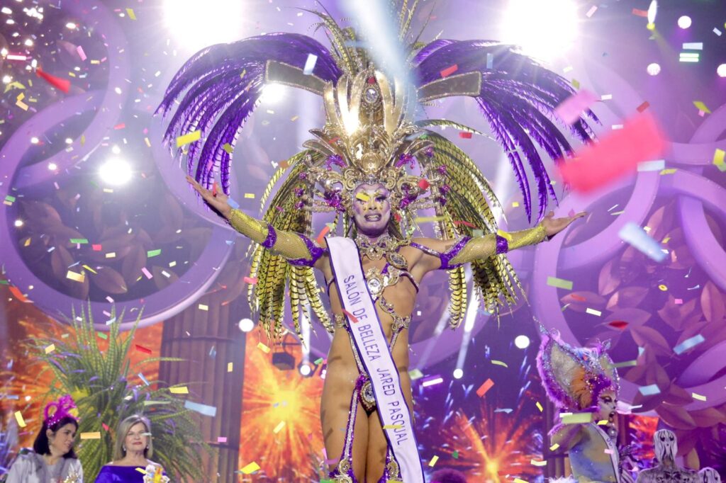 Drag Armek, ganador de la Gala Drag Queen del Carnaval de Las Palmas 2025 en el que 15 finalistas se han disputado el título.