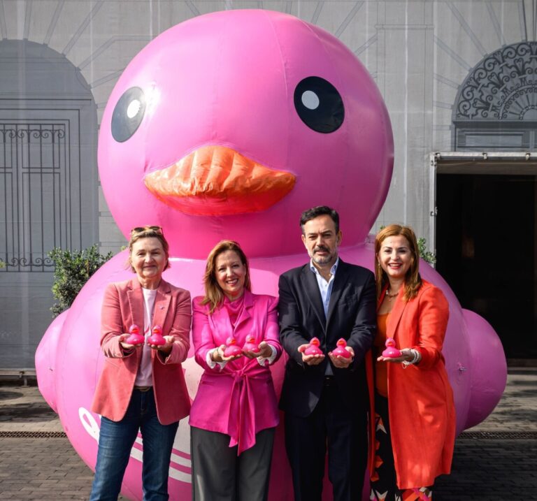 El Cabildo de Tenerife se suma a la Carrera de los Patitos Rosa en la lucha contra el cáncer de mama
