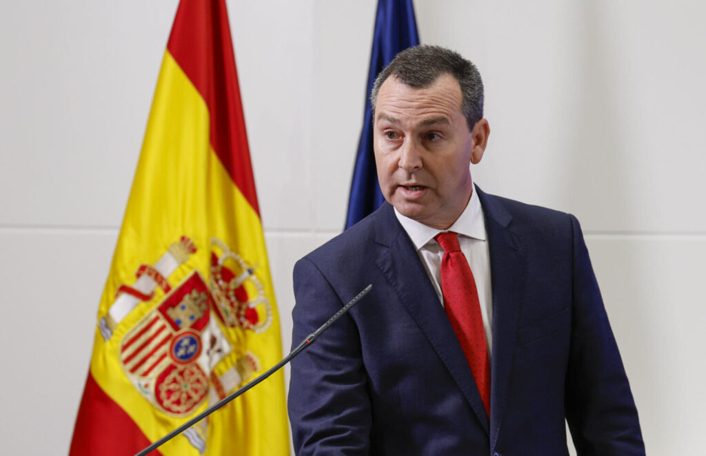Los puertos de Canarias se incluyen en la exención a combustibles renovables. Archivo. Gustavo Santana, presidente de Puertos del Estado. EFE/Archivo/Javier Lizón