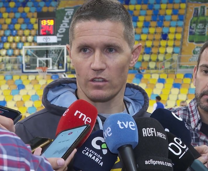 El entrenador del Dreamland Gran Canaria, JaKa Lakovic, incide apostar por las virtudes del equipo y "mejorar en agresividad" para ganar