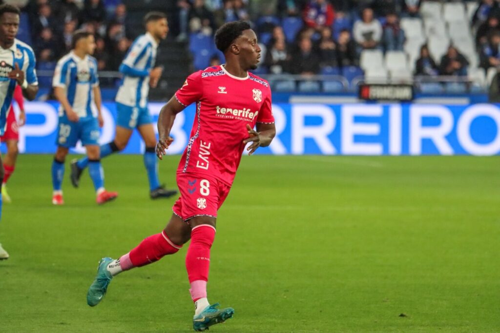 Diarra, durante el partido de este domingo entre el Deportivo de la Coruña y el CD Tenerife
