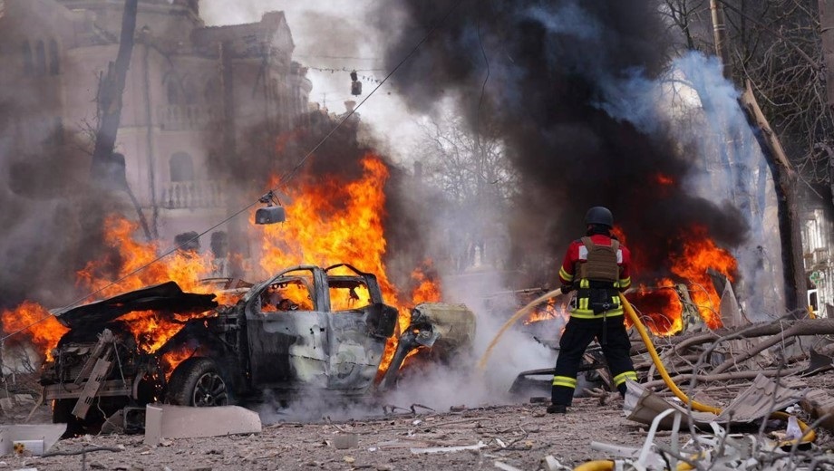 Ataque ruso en la ciudad ucraniana de Sumy, a 13 de abril de 2025 / Ministerio del Interior de Ucrania / Europa Press