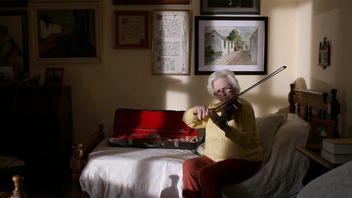 ‘El último arquero’, un regalo a la memoria de Alberto Manrique de Lara y Yeya Millares