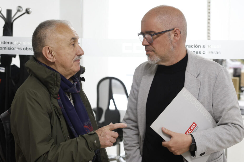 CCOO y UGT piden presionar el 1 de mayo por la reducción de jornada