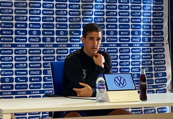 El portero del CD Tenerife Edgar Badía en rueda de prensa este jueves / Todo Goles Radio