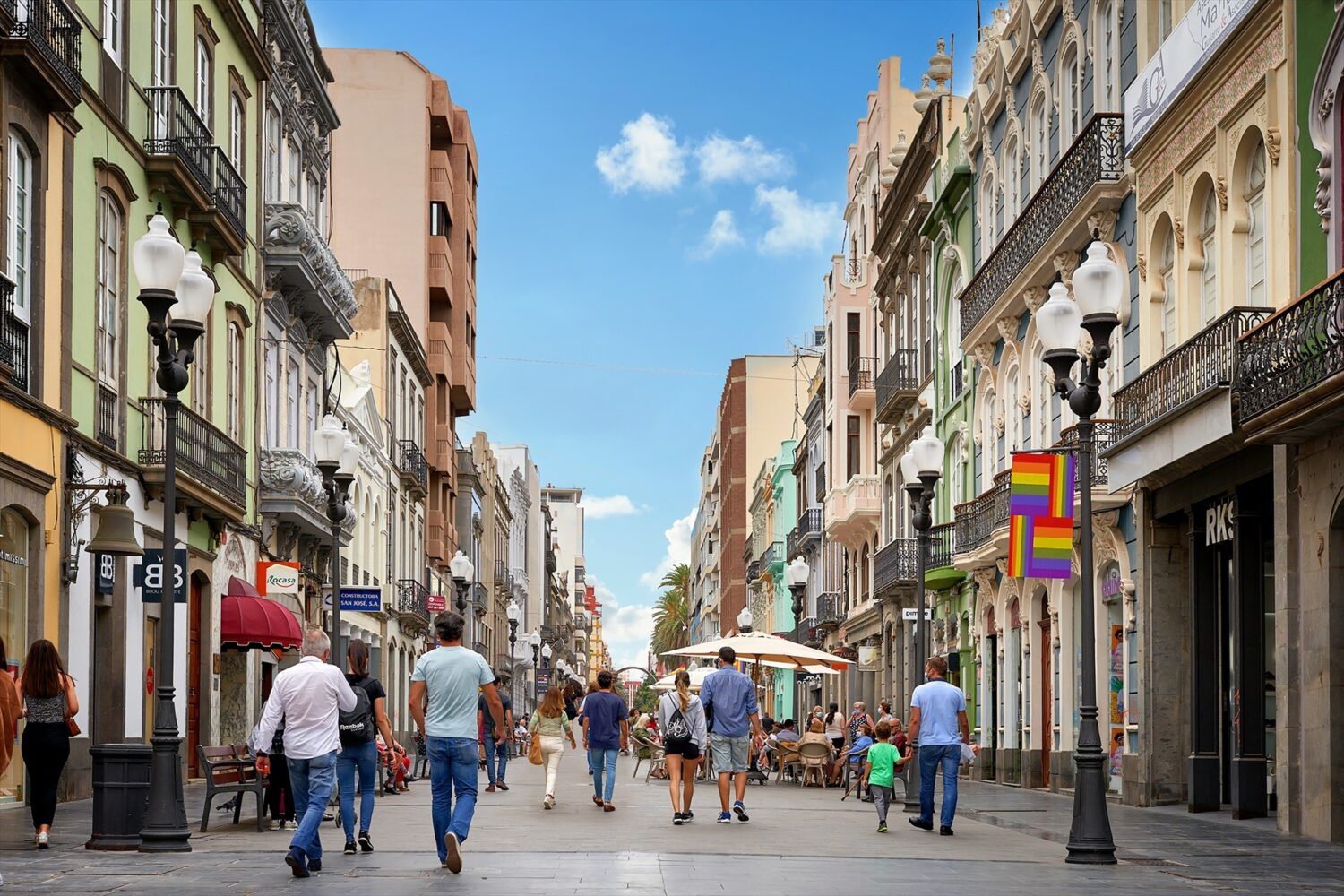 Los vecinos de Triana desisten de su pleito con el Ayuntamiento por la Noche de Reyes. Europa Press.