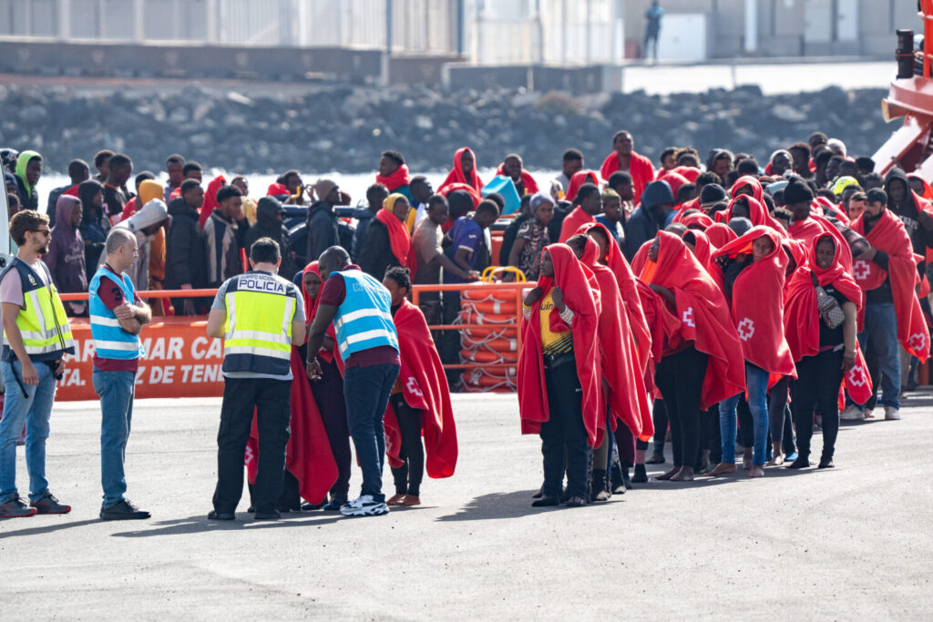 El gobierno valenciano presentará un recurso de inconstitucionalidad por la distribución de menores migrantes no acompañados.