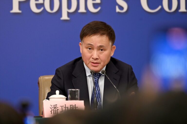 China adopta medidas ante los posibles acuerdos con EEUU